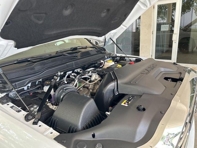 Photo of 2025 Bright White Clearcoat RAM 2500