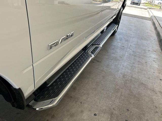 Photo of 2025 Bright White Clearcoat RAM 2500