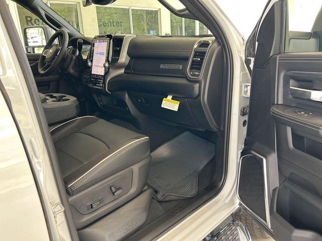 Photo of 2025 Bright White Clearcoat RAM 2500