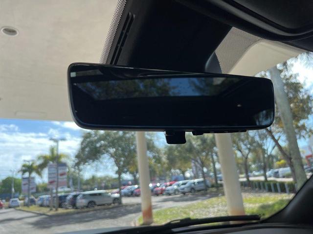 Photo of 2025 Granite Crystal Clearcoat Metallic RAM 1500