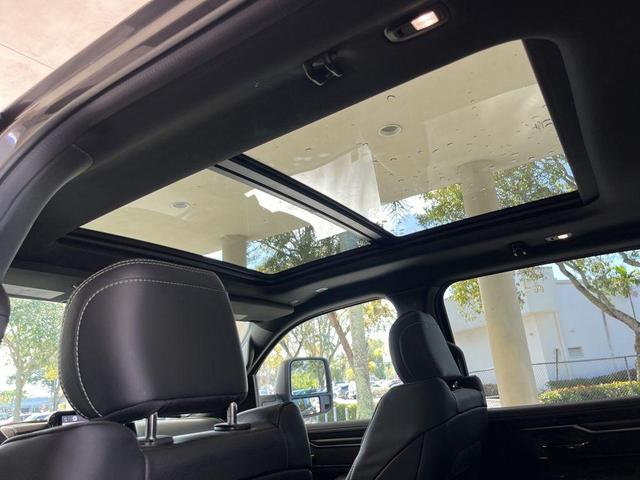 Photo of 2025 Granite Crystal Clearcoat Metallic RAM 1500
