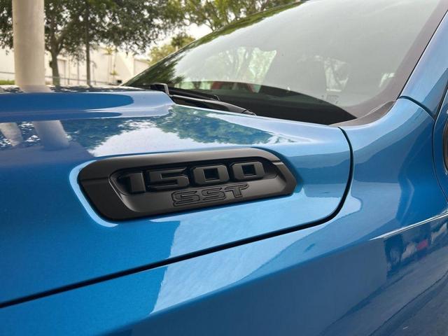 Photo of 2025 Hydro Blue Pearlcoat RAM 1500