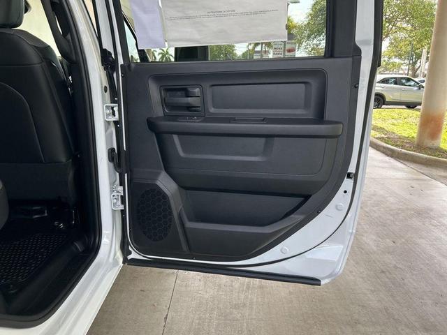 Photo of 2025 Bright White Clearcoat RAM 2500