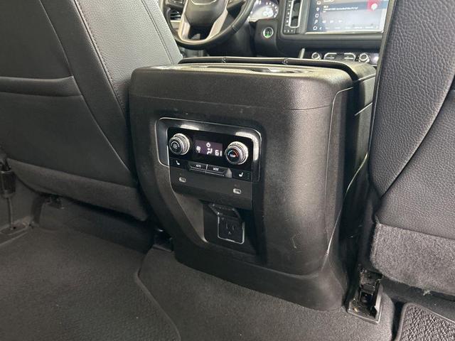 Photo of 2023 Onyx Black GMC Yukon