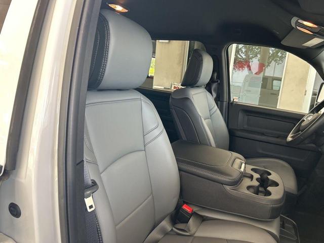 Photo of 2025 Bright White Clearcoat RAM 3500