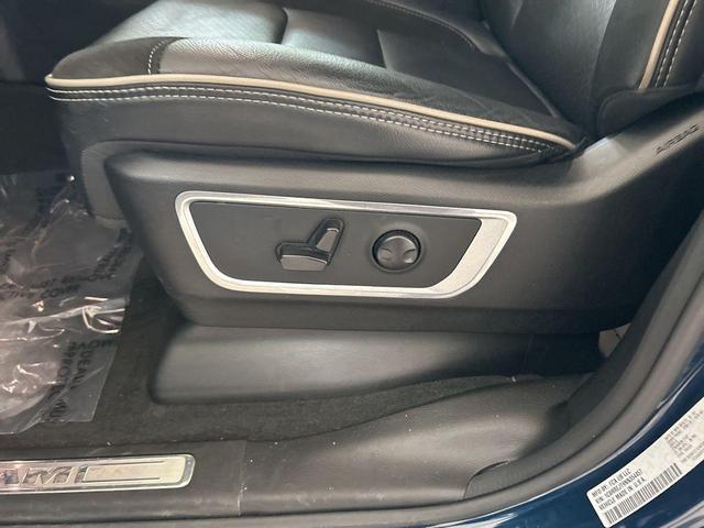 Photo of 2022 Patriot Blue Pearlcoat RAM 1500