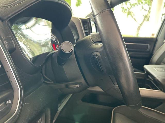 Photo of 2022 Patriot Blue Pearlcoat RAM 1500
