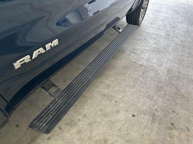 Photo of 2022 Patriot Blue Pearlcoat RAM 1500