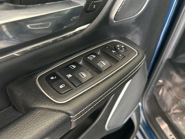 Photo of 2022 Patriot Blue Pearlcoat RAM 1500