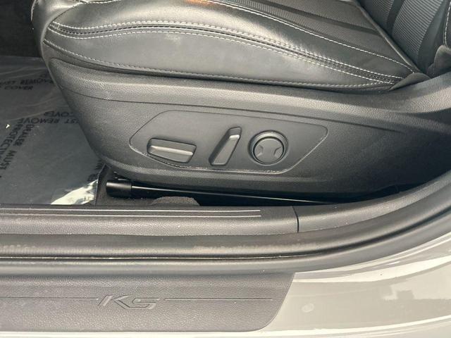 Photo of 2021 Wolf Gray Kia K5