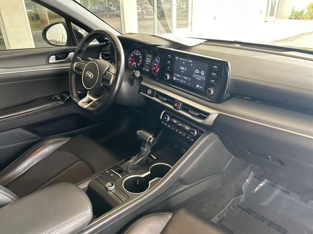 Photo of 2021 Wolf Gray Kia K5