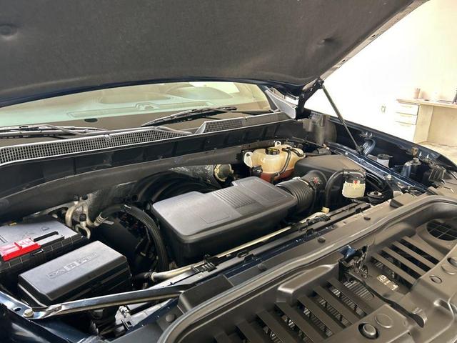 Photo of 2022 Northsky Blue Metallic Chevrolet Silverado 1500 Limited