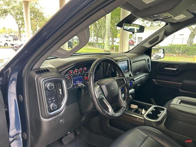 Photo of 2022 Northsky Blue Metallic Chevrolet Silverado 1500 Limited
