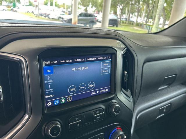 Photo of 2022 Northsky Blue Metallic Chevrolet Silverado 1500 Limited
