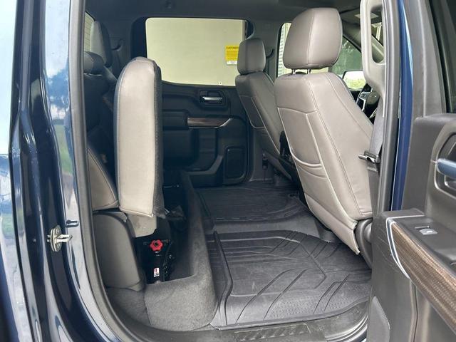 Photo of 2022 Northsky Blue Metallic Chevrolet Silverado 1500 Limited