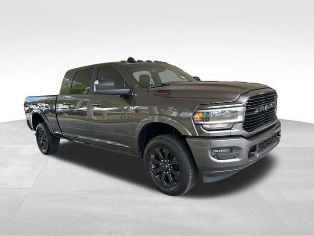 Photo of 2020 Granite Crystal Clearcoat Metallic RAM 2500