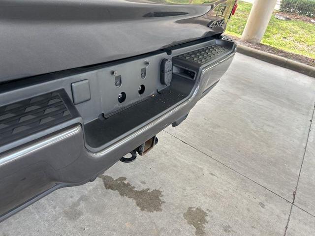 Photo of 2020 Granite Crystal Clearcoat Metallic RAM 2500