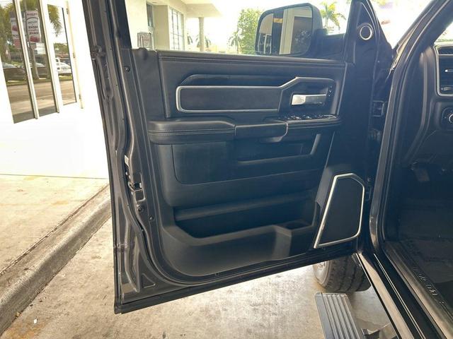 Photo of 2020 Granite Crystal Clearcoat Metallic RAM 2500