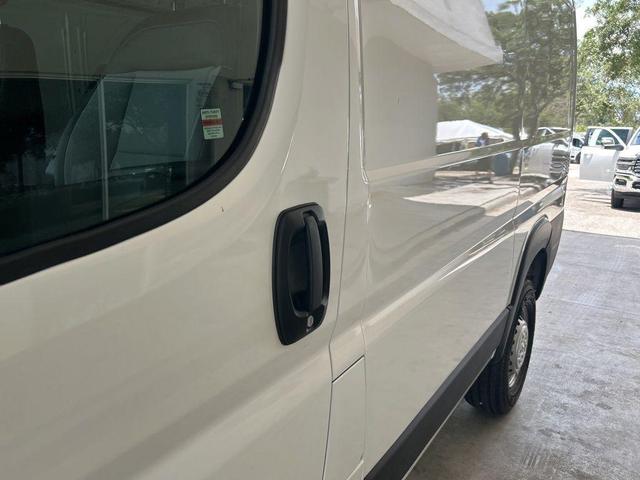 Photo of 2025 Bright White Clearcoat RAM ProMaster 1500
