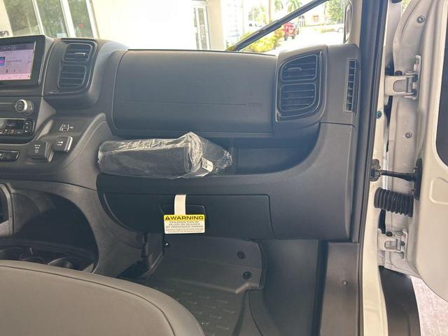 Photo of 2025 Bright White Clearcoat RAM ProMaster 1500