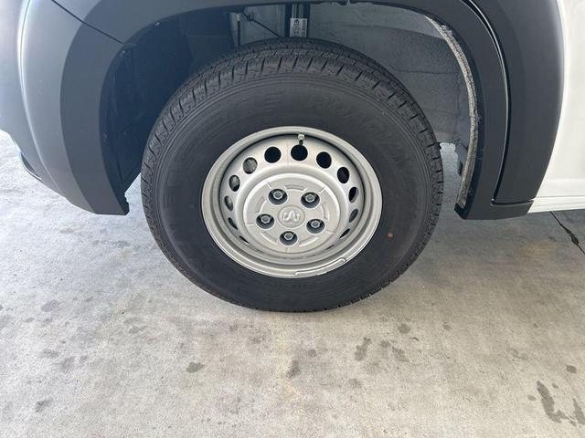 Photo of 2025 Bright White Clearcoat RAM ProMaster 1500
