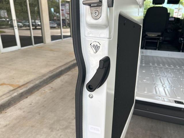 Photo of 2025 Bright White Clearcoat RAM ProMaster 1500