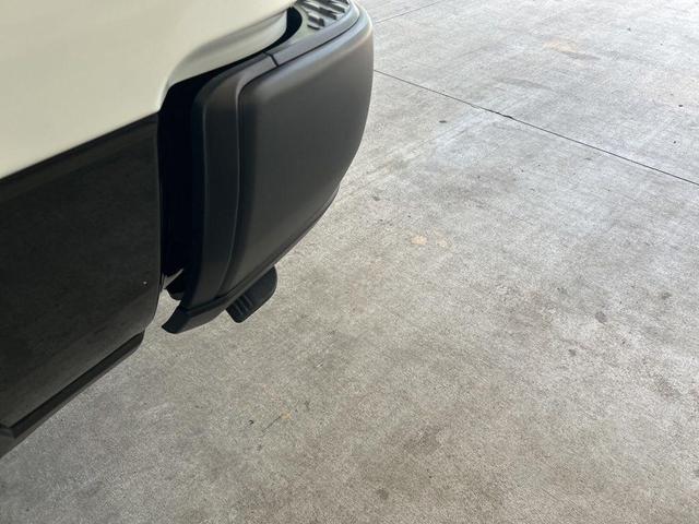 Photo of 2025 Bright White Clearcoat RAM 2500