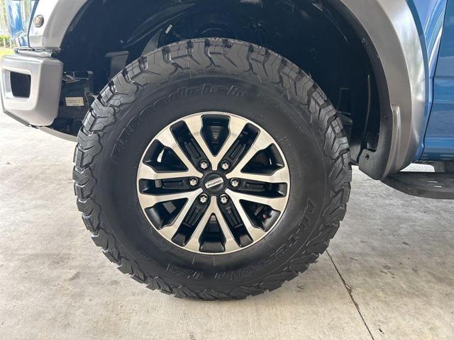Photo of 2020 Blue Ford F-150