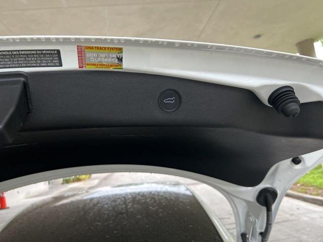 Photo of 2021 White Tesla Model 3