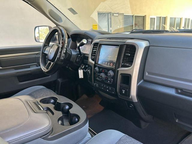 Photo of 2016 Granite Crystal Clearcoat Metallic RAM 2500