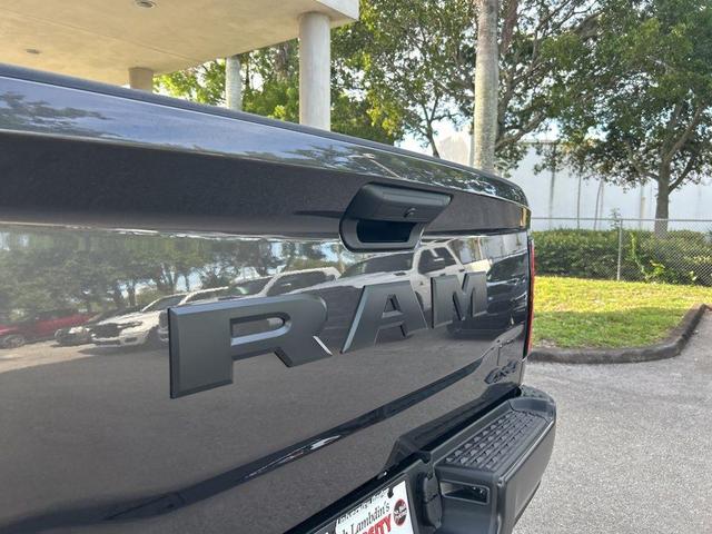 Photo of 2025 Granite Crystal Clearcoat Metallic RAM 2500