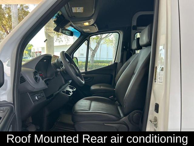 Photo of 2021 Gray Mercedes-Benz Sprinter 2500