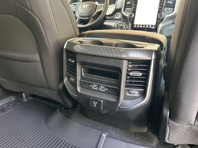 Photo of 2025 Diamond Black RAM 1500