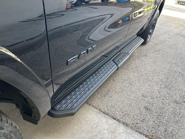 Photo of 2025 Diamond Black RAM 1500