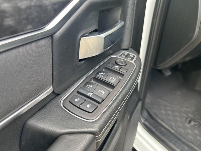 Photo of 2024 Bright White Clearcoat RAM 2500