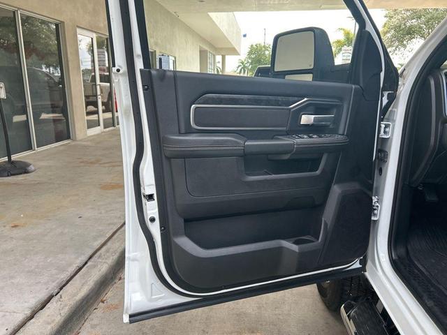 Photo of 2024 Bright White Clearcoat RAM 2500
