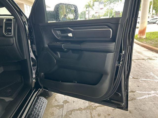 Photo of 2025 Diamond Black RAM 1500