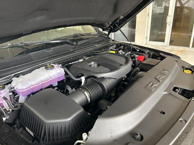 Photo of 2025 Diamond Black RAM 1500