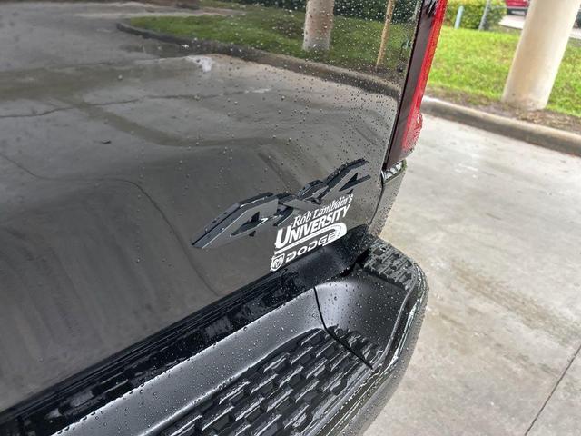 Photo of 2025 Diamond Black RAM 1500