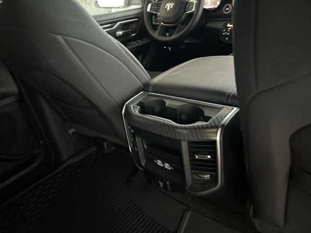 Photo of 2025 Diamond Black RAM 1500