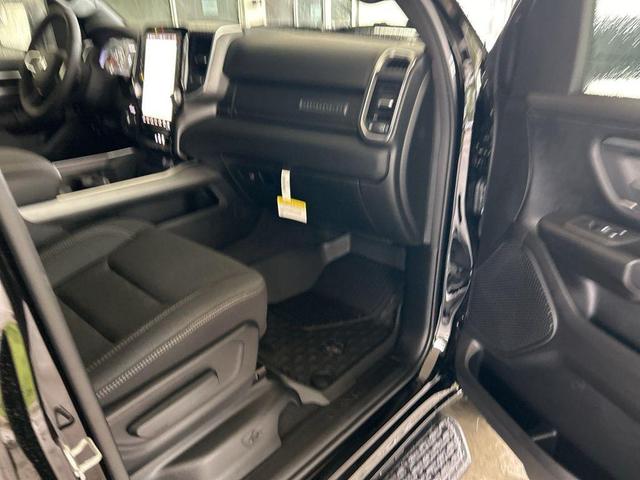 Photo of 2025 Diamond Black RAM 1500