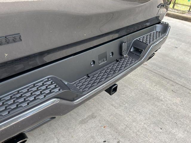 Photo of 2025 Granite Crystal Clearcoat Metallic RAM 1500