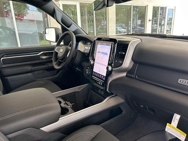 Photo of 2025 Granite Crystal Clearcoat Metallic RAM 1500