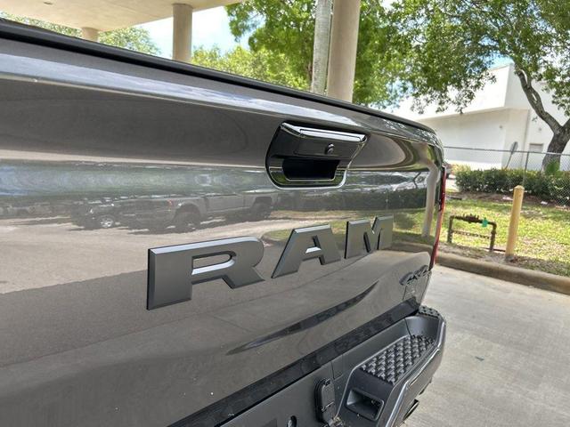 Photo of 2025 Granite Crystal Clearcoat Metallic RAM 1500