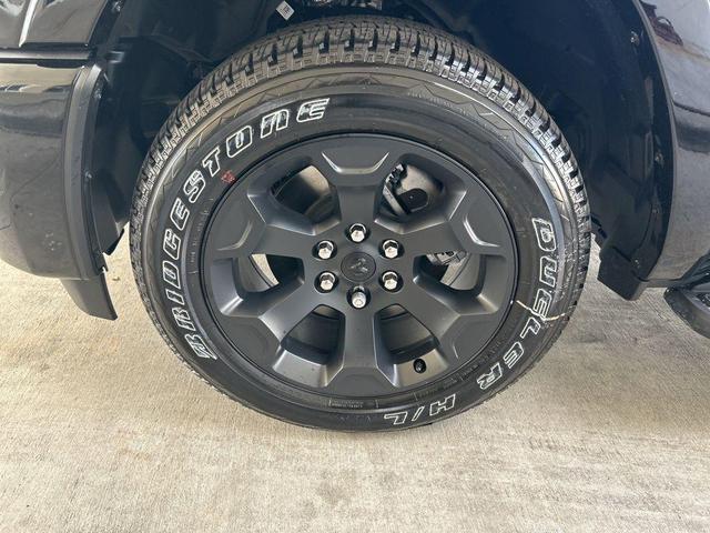 Photo of 2025 Diamond Black RAM 1500