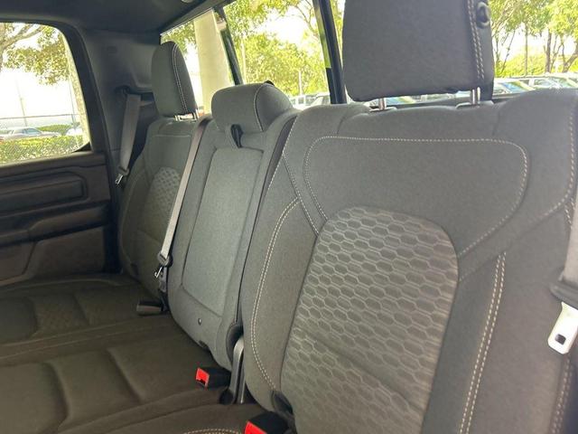 Photo of 2025 Billet Silver Metallic Clearcoat RAM 1500