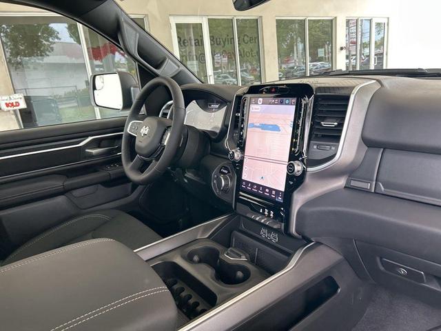 Photo of 2025 Diamond Black RAM 1500