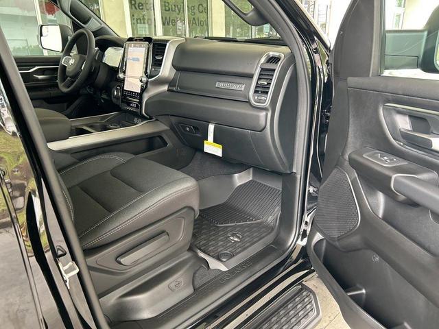 Photo of 2025 Diamond Black RAM 1500