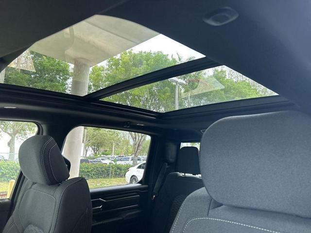 Photo of 2025 Diamond Black RAM 1500