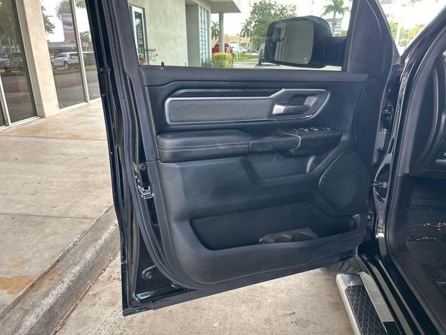 Photo of 2019 Diamond Black RAM 1500